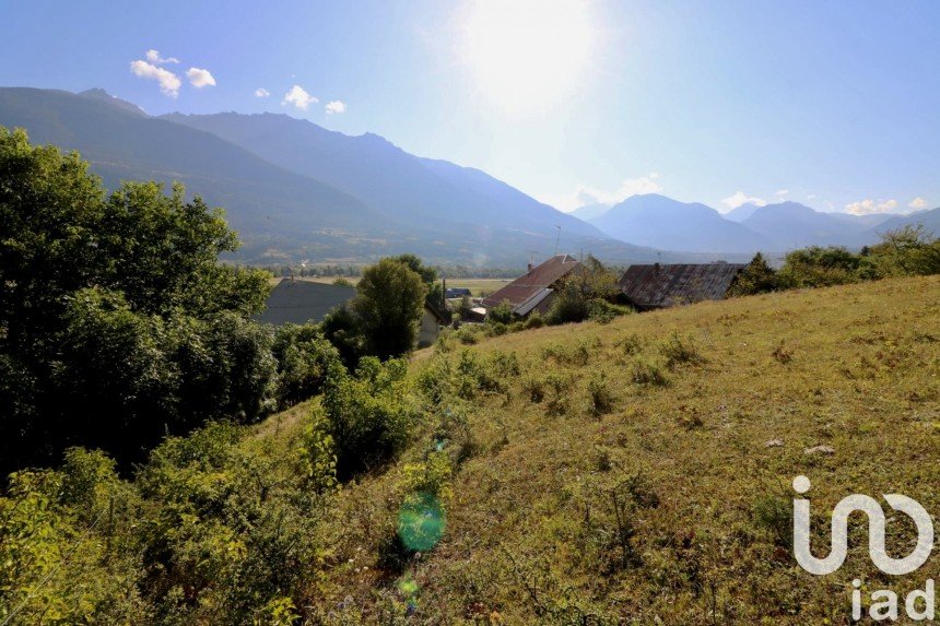 Land of 515 m² in Saint-Crépin (05600)