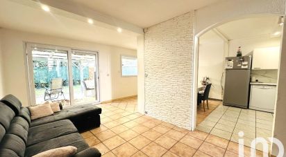 House 6 rooms of 108 m² in Mourenx (64150)