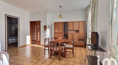 Traditional house 5 rooms of 137 m² in Le Pradet (83220)