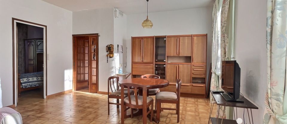 Maison traditionnelle 5 pièces de 137 m² à Le Pradet (83220)