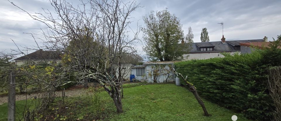 Maison 4 pièces de 92 m² à Velles (36330)