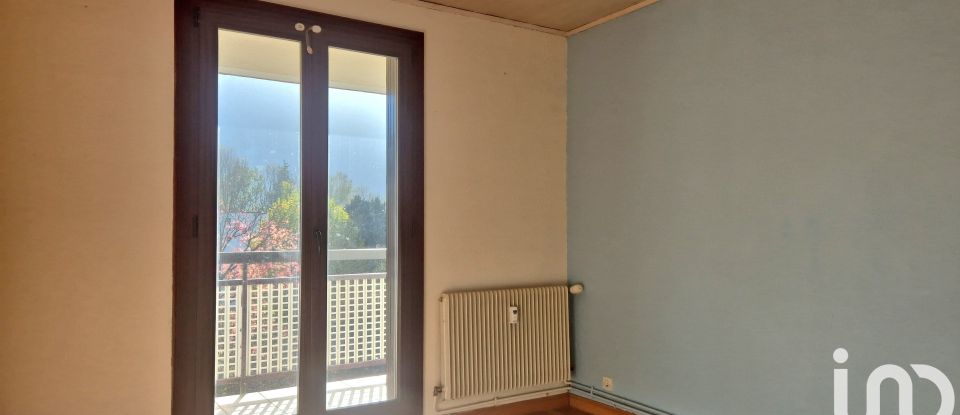 Appartement 5 pièces de 93 m² à Vizille (38220)