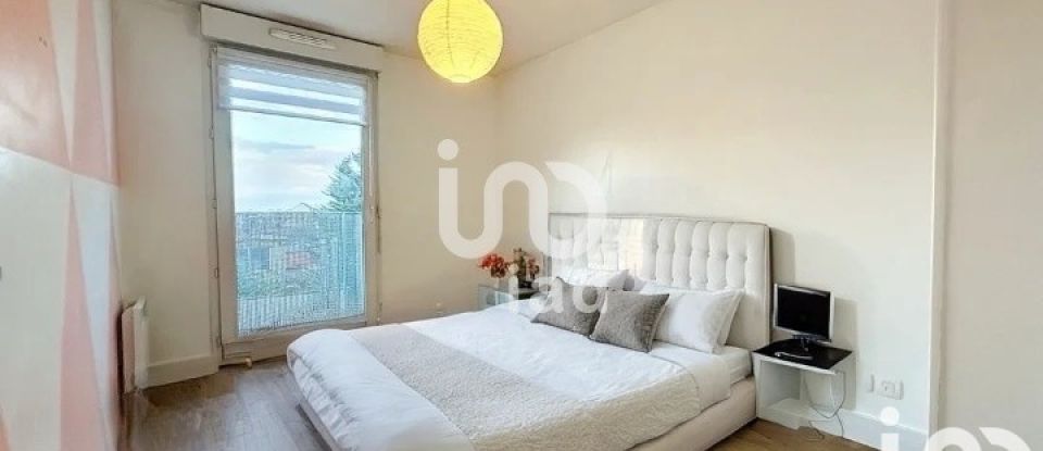 Duplex 4 pièces de 75 m² à Montreuil (93100)