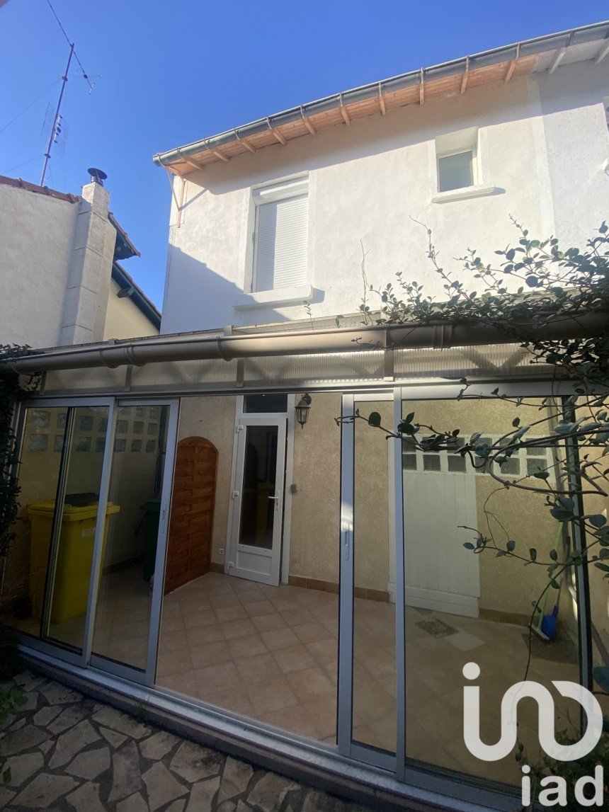 Town house 3 rooms of 67 m² in Avignon (84000)