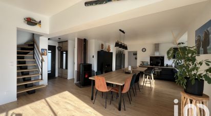 House 5 rooms of 154 m² in Agon-Coutainville (50230)