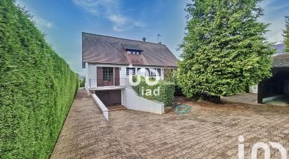 Maison 7 pièces de 130 m² à Saint-Pierre-du-Perray (91280)