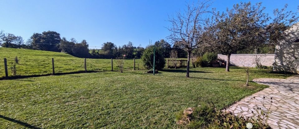 Country house 4 rooms of 85 m² in Limanton (58290)