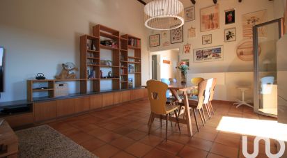 Traditional house 4 rooms of 112 m² in Auriol (13390)