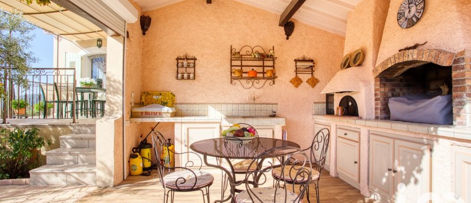 House 4 rooms of 143 m² in Draguignan (83300)