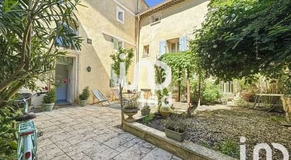 Village house 5 rooms of 127 m² in Pernes-les-Fontaines (84210)