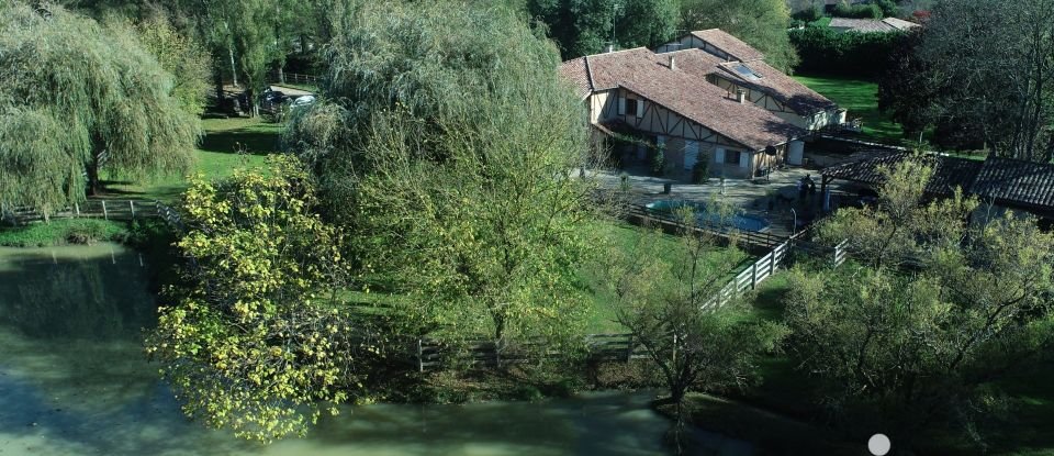 Mill 10 rooms of 480 m² in L'Isle-Arné (32270)