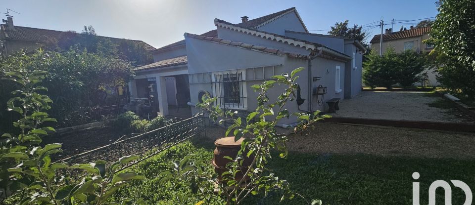 Maison traditionnelle 7 pièces de 135 m² à Bagnols-sur-Cèze (30200)