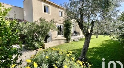 Traditional house 5 rooms of 145 m² in Sainte-Cécile-les-Vignes (84290)