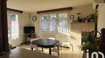 Traditional house 6 rooms of 98 m² in Forcalquier (04300)