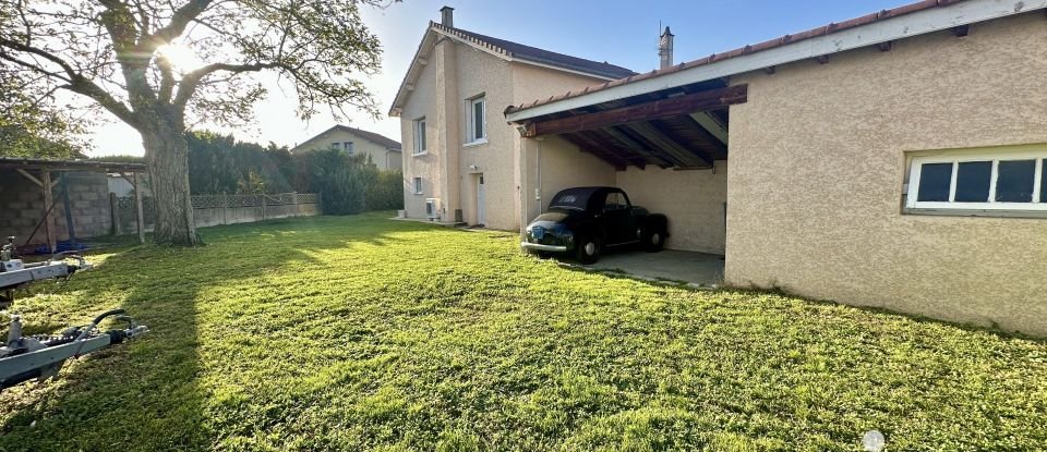 Maison 5 pièces de 121 m² à Bonson (42160)