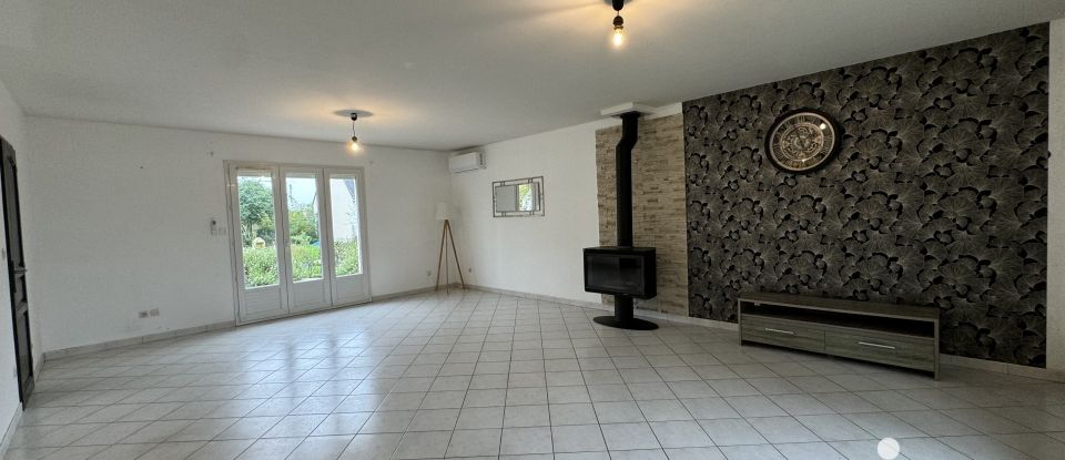 Maison 8 pièces de 160 m² à Bourgueil (37140)