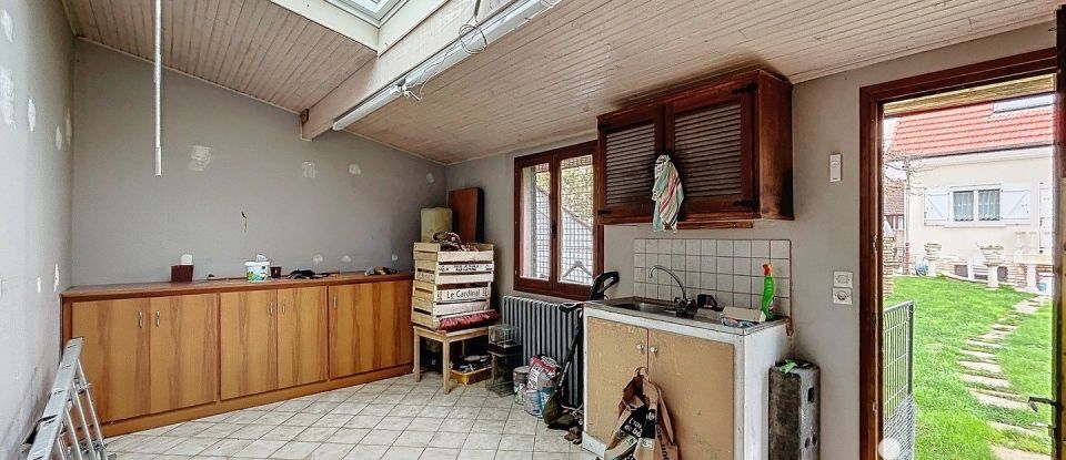 Traditional house 7 rooms of 166 m² in Montigny-lès-Cormeilles (95370)