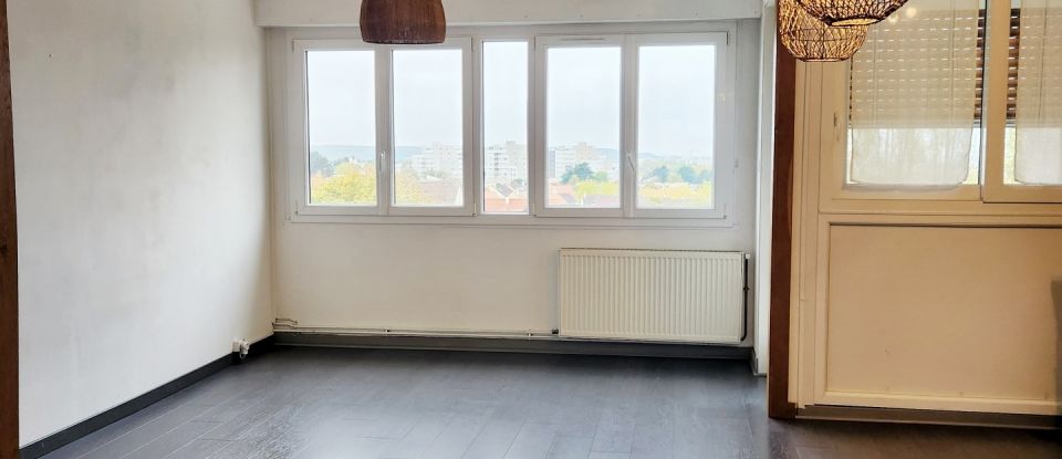 Appartement 4 pièces de 70 m² à Les Clayes-sous-Bois (78340)