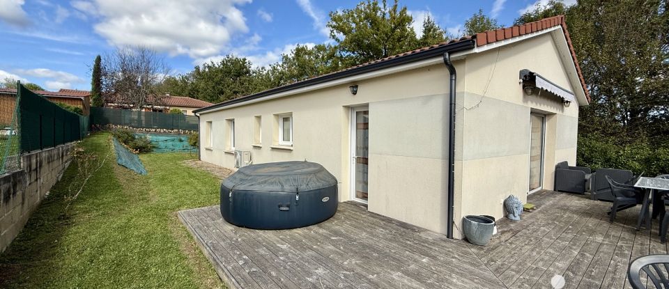 Maison 5 pièces de 110 m² à Cambes (46100)