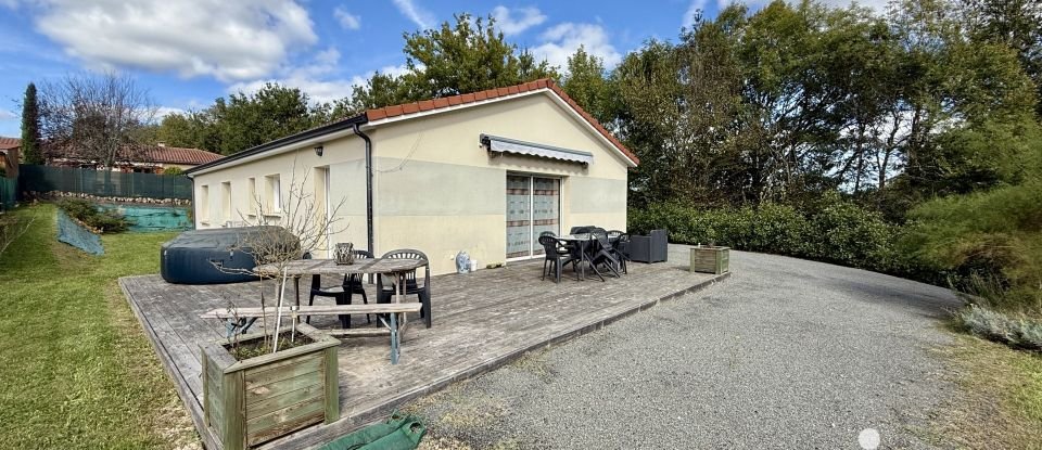 Maison 5 pièces de 110 m² à Cambes (46100)