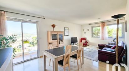 Appartement 3 pièces de 79 m² à Nice (06100)