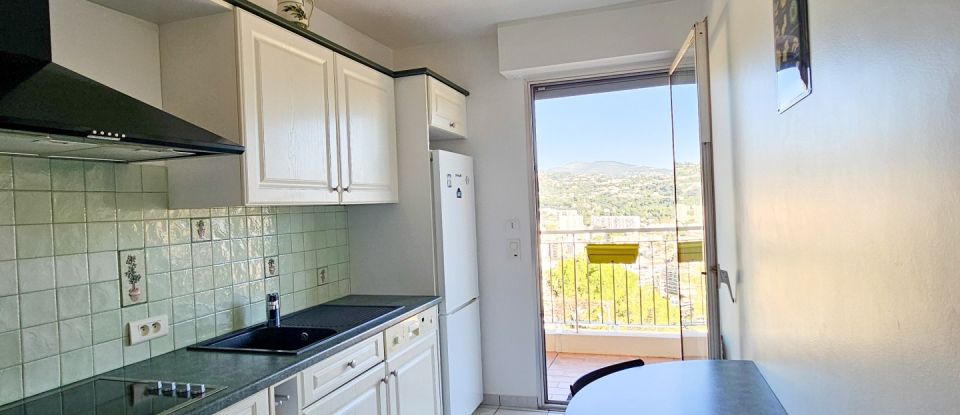 Apartment 3 rooms of 79 m² in Nice (06100)