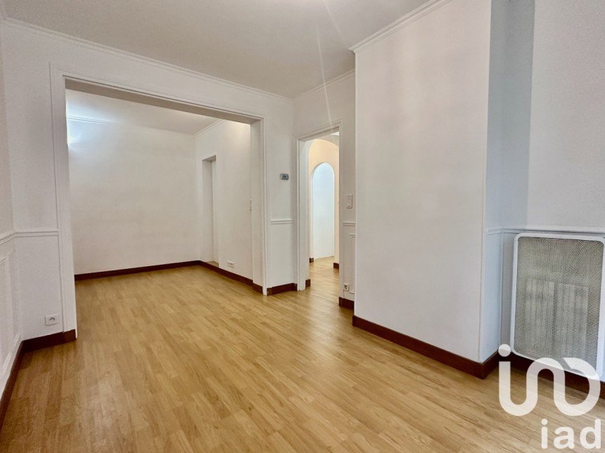 Appartement 3 pièces de 39 m² à Paris (75019)