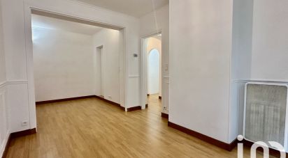 Appartement 3 pièces de 39 m² à Paris (75019)