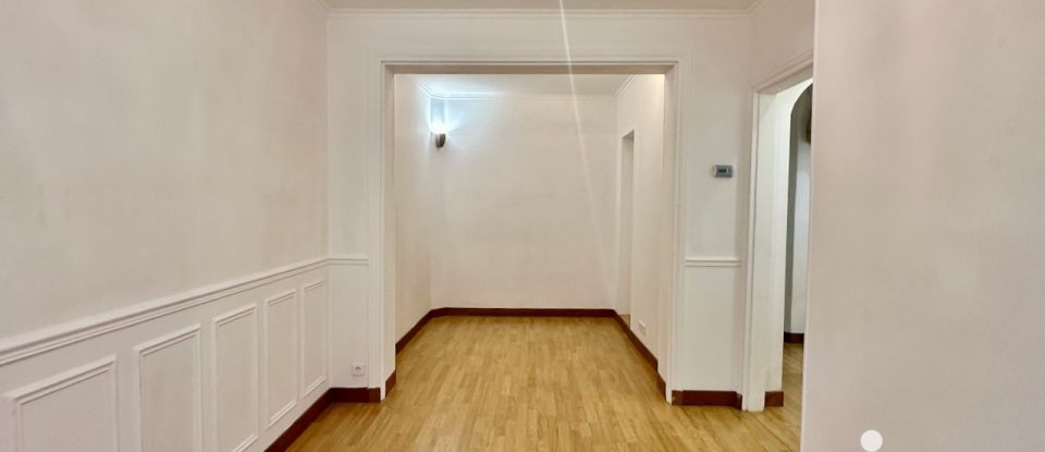 Appartement 3 pièces de 39 m² à Paris (75019)