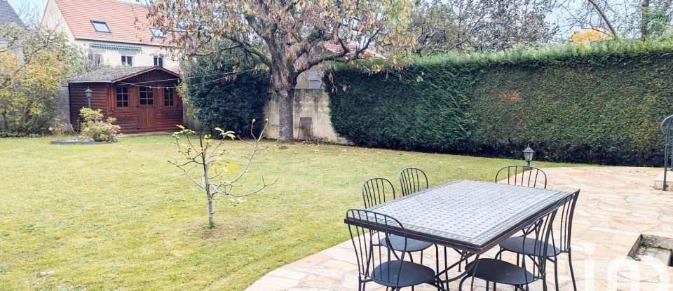 Maison 6 pièces de 127 m² à Pontault-Combault (77340)