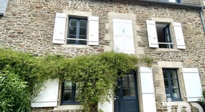 Mansion 8 rooms of 179 m² in Pleudihen-sur-Rance (22690)