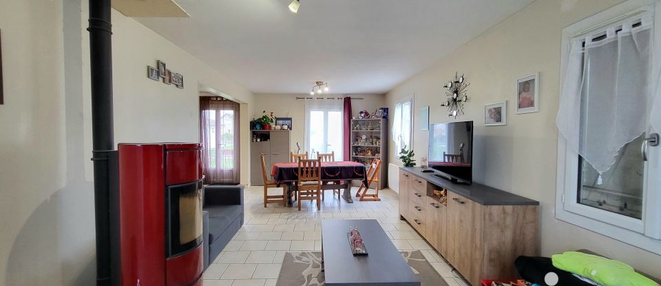 Maison 6 pièces de 130 m² à Naintré (86530)