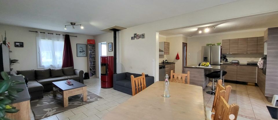 Maison 6 pièces de 130 m² à Naintré (86530)