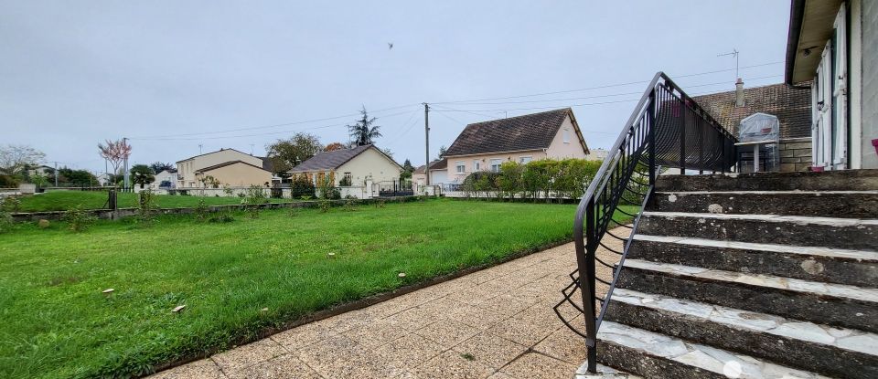 Maison 6 pièces de 130 m² à Naintré (86530)