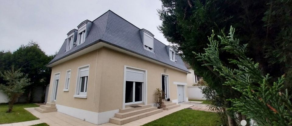 Maison 6 pièces de 123 m² à Vaires-sur-Marne (77360)