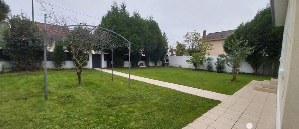 Maison 6 pièces de 123 m² à Vaires-sur-Marne (77360)