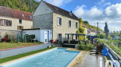 House 8 rooms of 163 m² in Mousseaux-sur-Seine (78270)