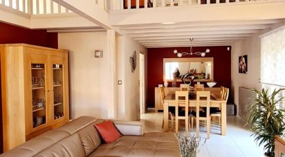 House 6 rooms of 129 m² in Villars (42390)