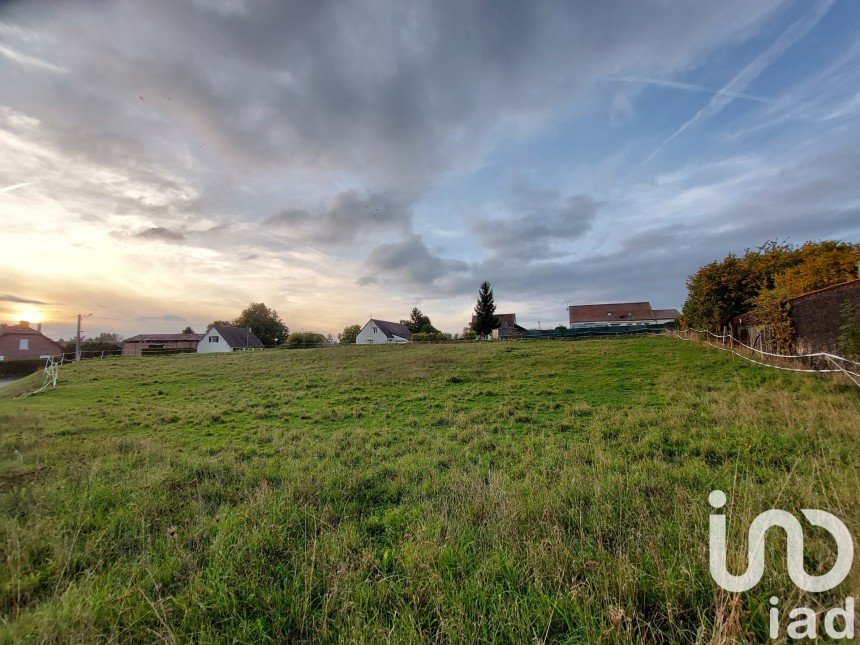 Terrain de 984 m² à Sancourt (80400)