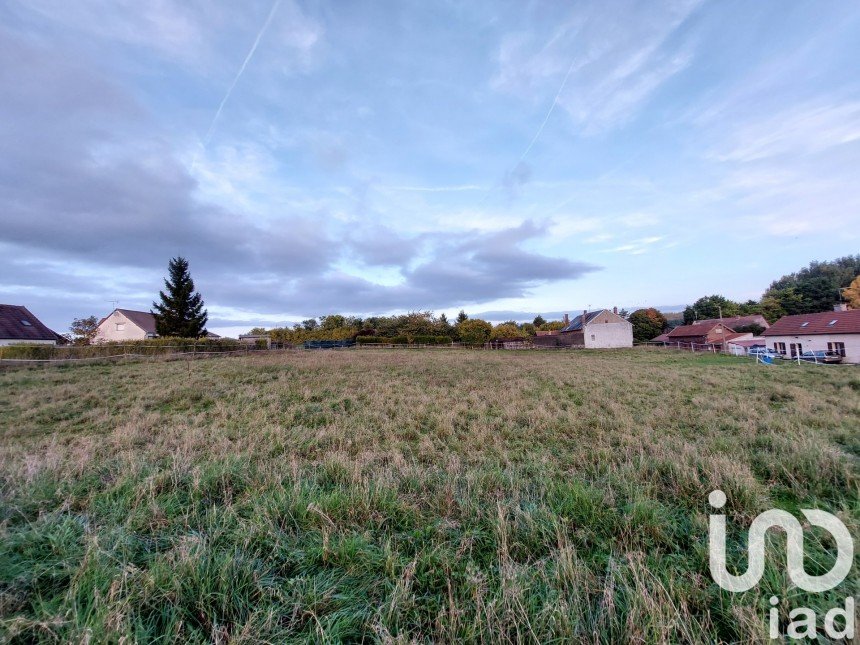 Land of 1,046 m² in Sancourt (80400)