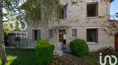 Traditional house 8 rooms of 146 m² in Champagne-sur-Seine (77430)