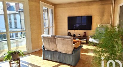 Apartment 5 rooms of 93 m² in Aurillac (15000)