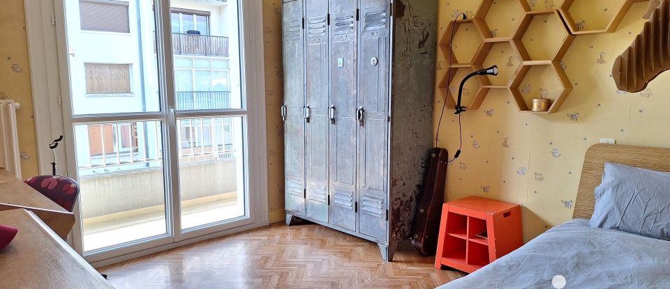 Appartement 5 pièces de 93 m² à Aurillac (15000)