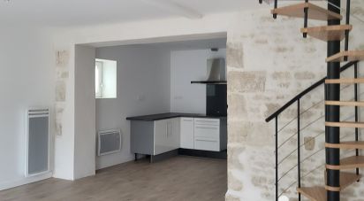 Maison 4 pièces de 85 m² à Niort (79000)