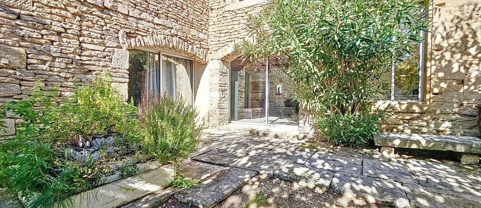 Mas 9 rooms of 204 m² in Cabrières-d'Avignon (84220)