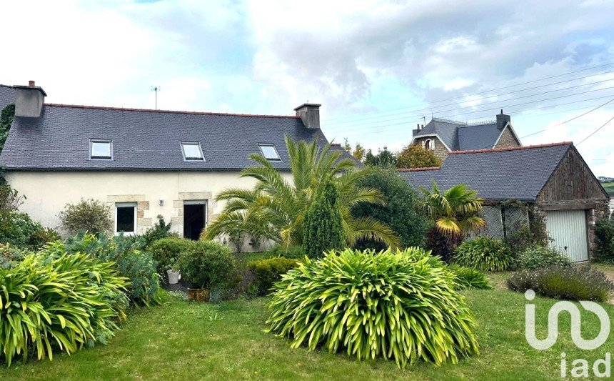 House 5 rooms of 85 m² in Paimpol (22500)