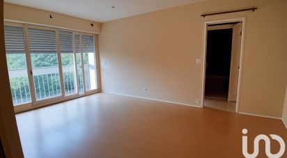 Appartement 2 pièces de 44 m² à Évry (91000)