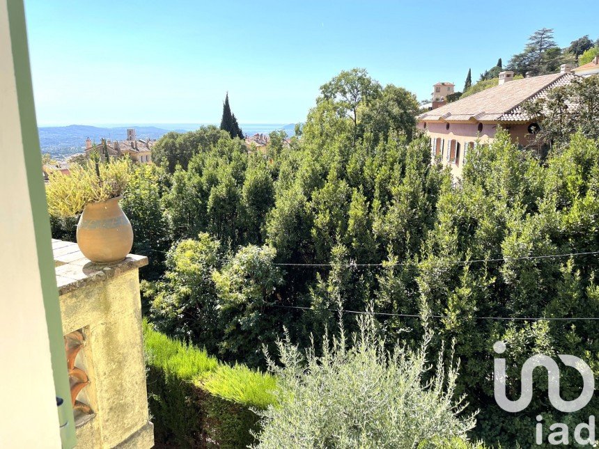 Maison traditionnelle 4 pièces de 100 m² à Grasse (06130)