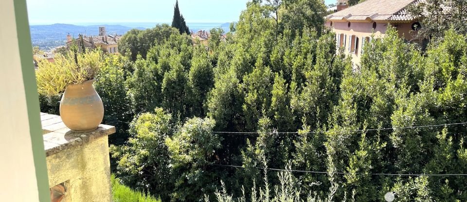 Maison traditionnelle 4 pièces de 100 m² à Grasse (06130)