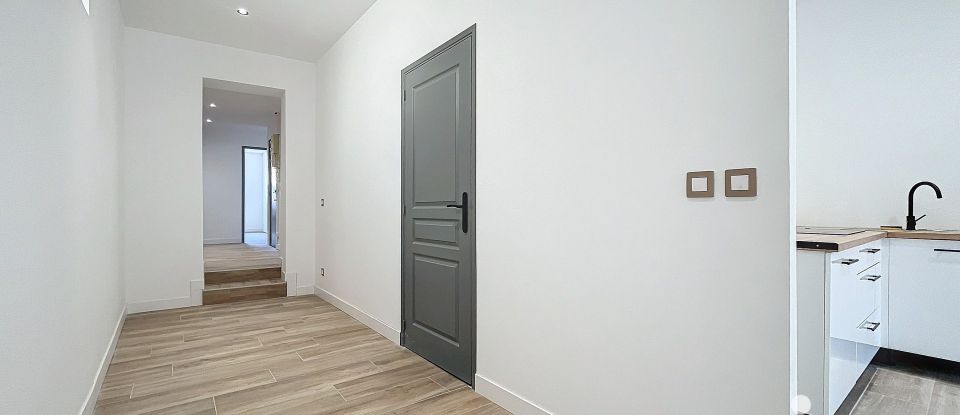 Appartement 3 pièces de 73 m² à Toulon (83000)